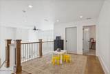 268 1400 W - Photo 32