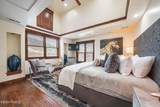 361 Ontario Avenue - Photo 5