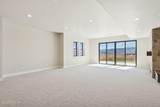 1021 Vissen Way - Photo 15