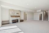 1021 Vissen Way - Photo 16