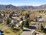 85 100 East - Photo 42