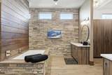 8998 Lariat Road - Photo 32