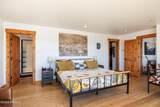277 Crestview - Photo 17