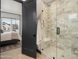 6372 950 - Photo 26