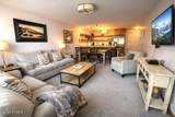 220 Park Avenue - Photo 2