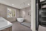 8905 Daybreaker Dr - Photo 16