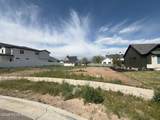 2444 Orchard Circle - Photo 5