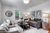 831 Claybourne Avenue - Photo 2