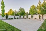 11177 Miriam Oaks Drive - Photo 11