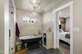 320 2100 - Photo 24