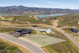 1817 Reservior View Drive - Photo 2