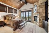 2910 Brown Duck Mtn Circle - Photo 16
