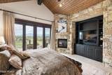 2910 Brown Duck Mtn Circle - Photo 17