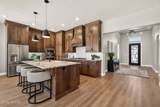 174 620 W - Photo 13