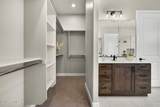 174 620 W - Photo 32