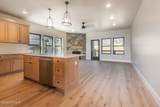 1124 Vos Circle - Photo 3