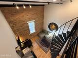 346 W Pierpont Avenue - Photo 8