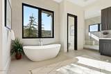 2113 Reservior View Drive - Photo 44