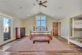 2579 Splendor Valley Road - Photo 69