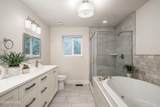 110 Paradise Road - Photo 33
