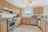 8927 Pineview Drive - Photo 20