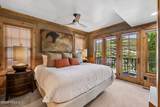 592 Woodside Avenue - Photo 18