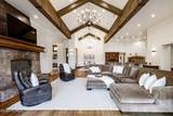 7440 Foxglove Court - Photo 8