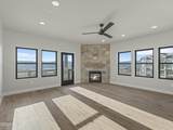 1124 Vos Circle - Photo 2