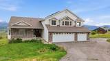 8927 Pineview Drive - Photo 2