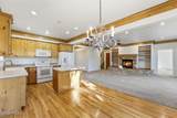 1152 Village Circle - Photo 11