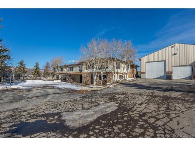 1655 Oakridge Road - Photo 1