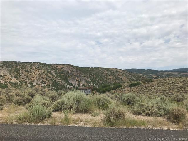 756 Canyon Gate Road - Photo 1