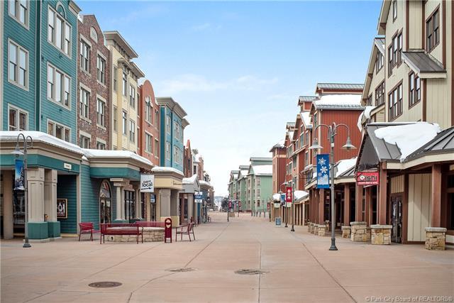 710 Main Street - Photo 1