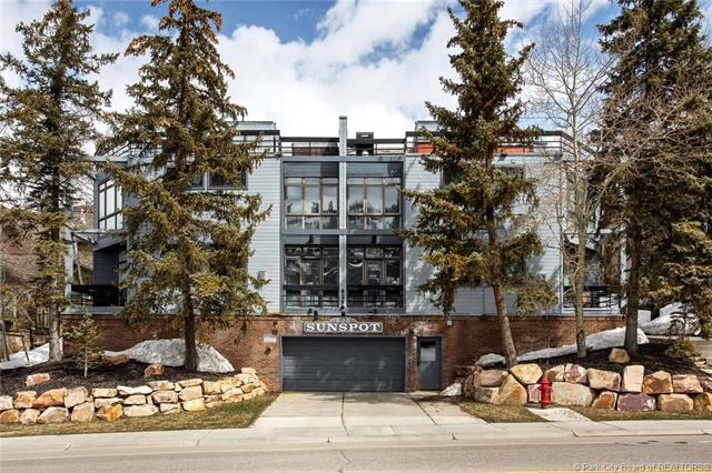 625 Deer Valley Drive - Photo 1