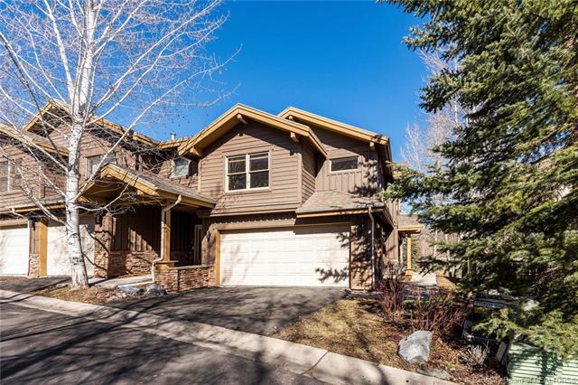 17 Trailside Court - Photo 1