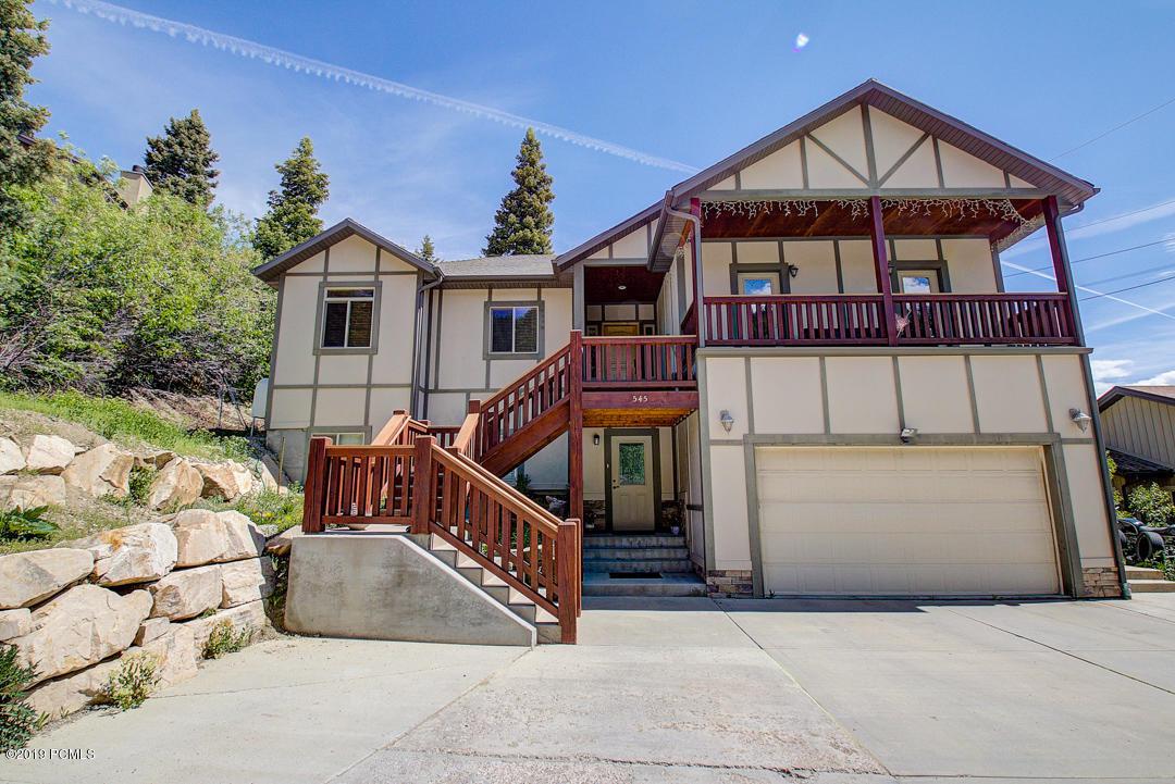 545 Crestview Drive - Photo 1