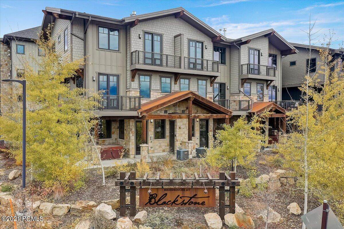 3668 Blackstone Drive - Photo 1