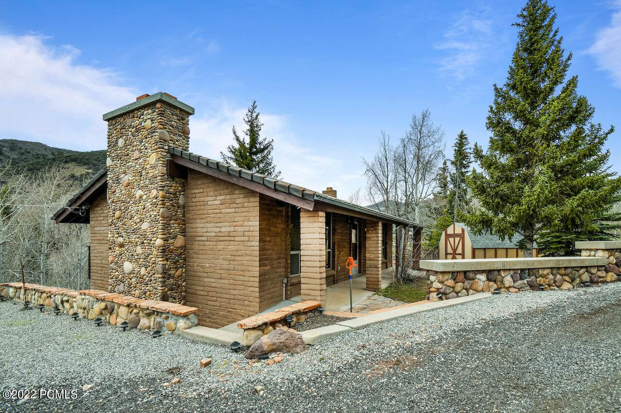 127 Weber Drive - Photo 1