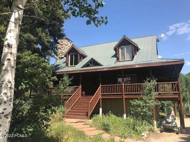 1686 Arapaho Drive - Photo 1