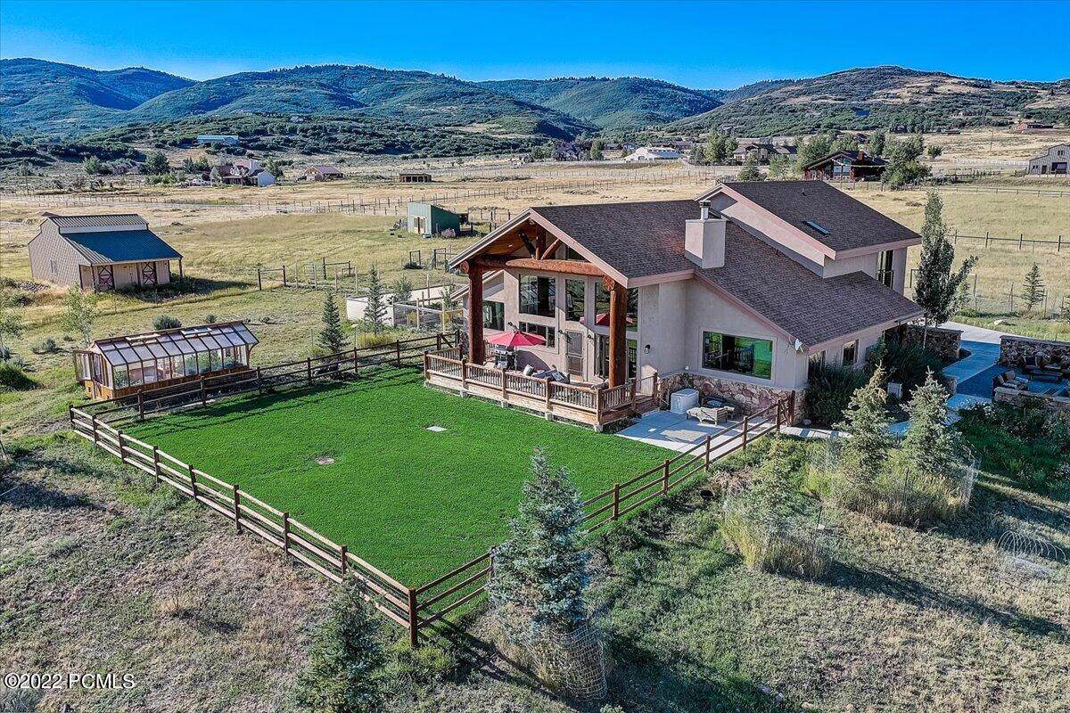 8621 Brookwood Drive - Photo 1
