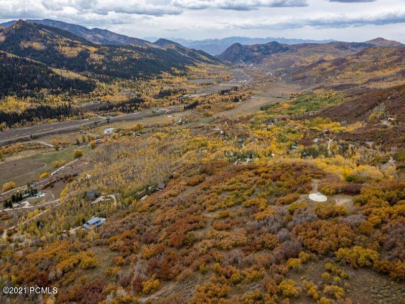 https://bt-photos.global.ssl.fastly.net/parkcity/orig_boomver_1_12503282-2.jpg