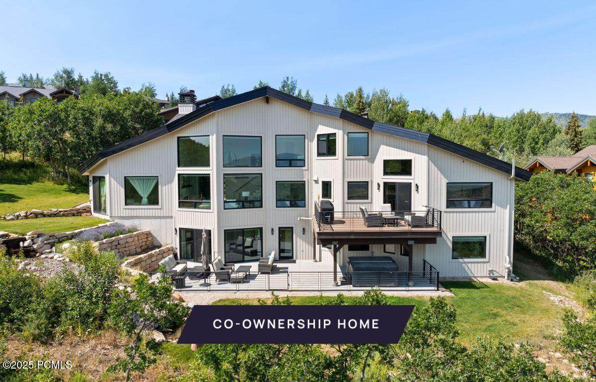 1555 Aerie Circle - Photo 1