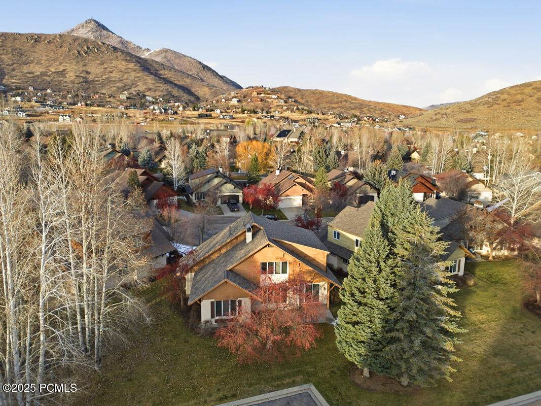 https://bt-photos.global.ssl.fastly.net/parkcity/orig_boomver_1_12505119-2.jpg