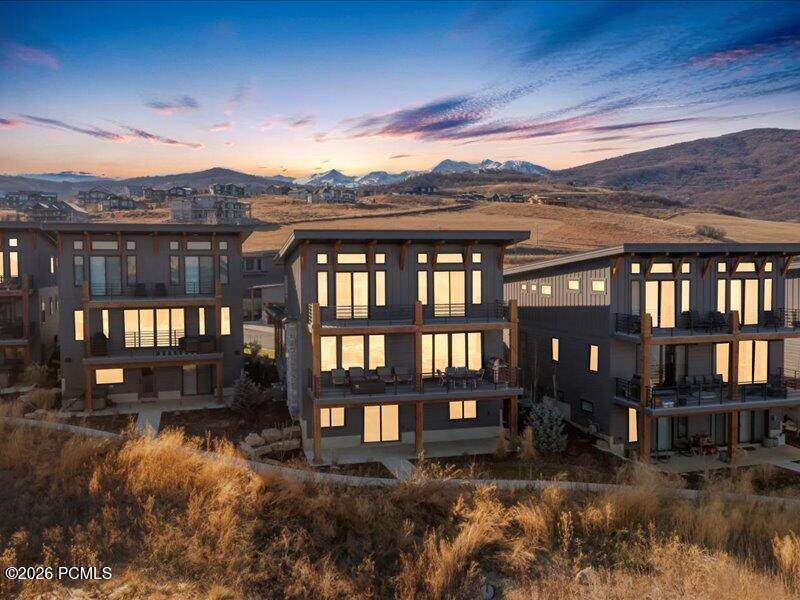 746 6300 East - Photo 1