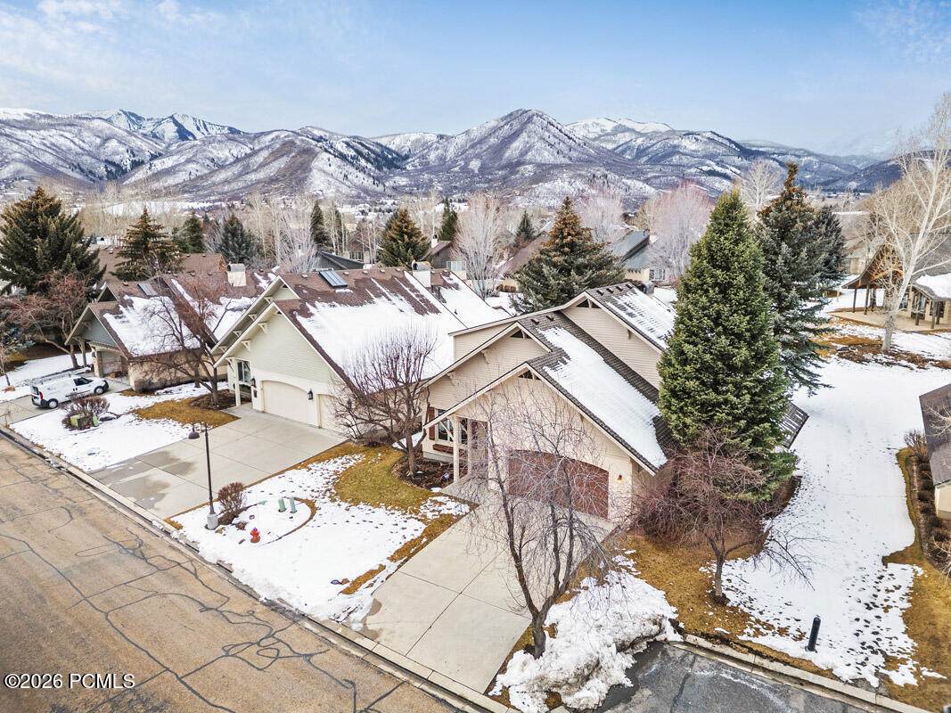 https://bt-photos.global.ssl.fastly.net/parkcity/orig_boomver_1_12600783-2.jpg