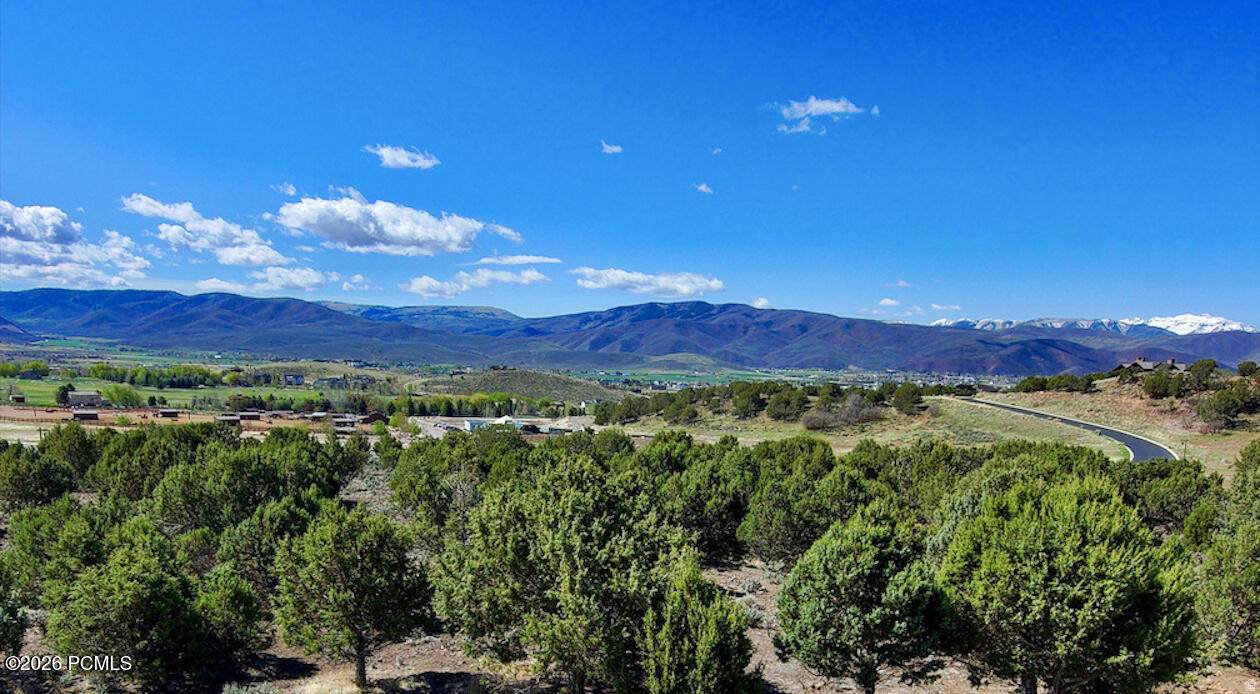https://bt-photos.global.ssl.fastly.net/parkcity/orig_boomver_1_12600997-2.jpg