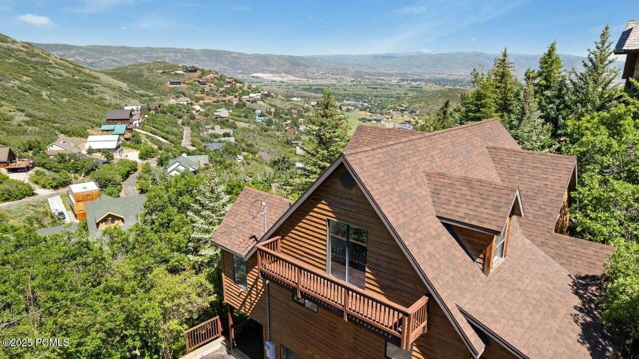 https://bt-photos.global.ssl.fastly.net/parkcity/orig_boomver_1_12601087-2.jpg