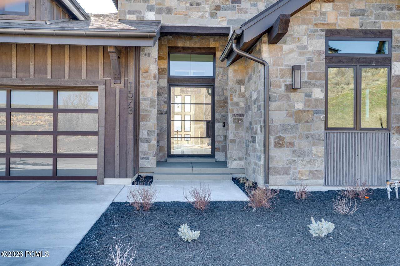 https://bt-photos.global.ssl.fastly.net/parkcity/orig_boomver_1_12601101-2.jpg