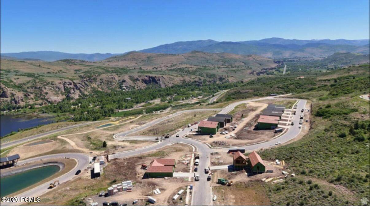 https://bt-photos.global.ssl.fastly.net/parkcity/orig_boomver_1_12601155-2.jpg