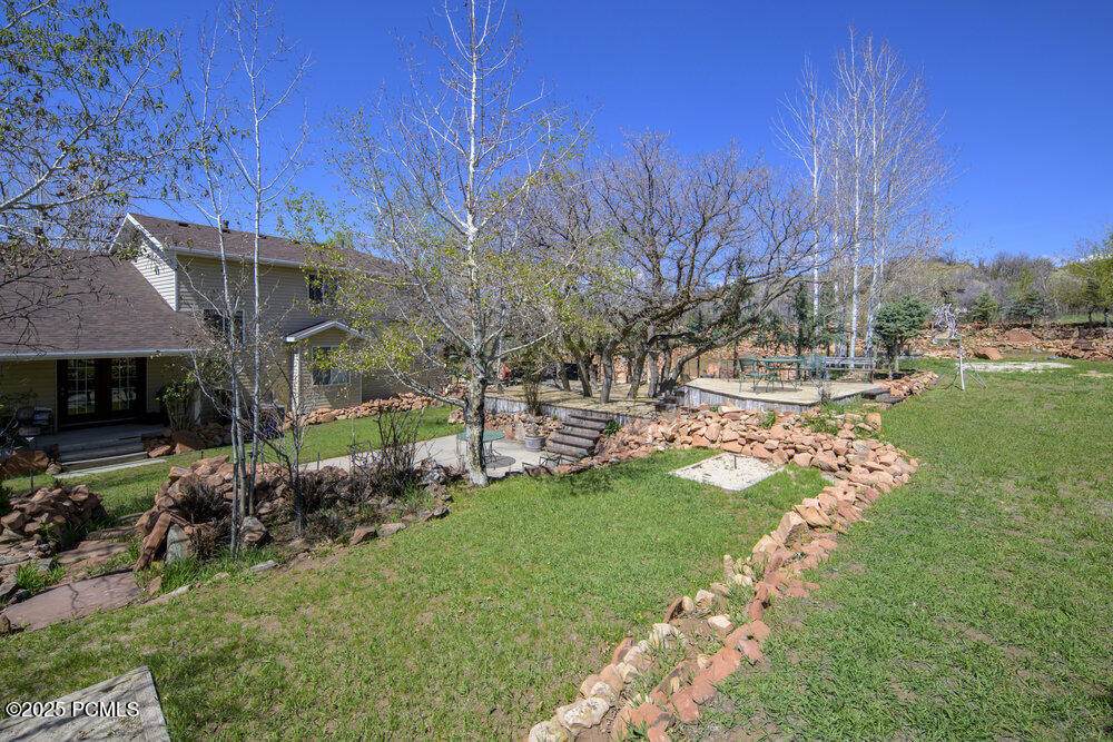 https://bt-photos.global.ssl.fastly.net/parkcity/orig_boomver_1_12601326-2.jpg